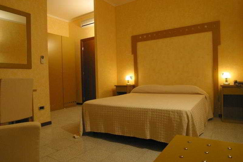 Aquamaris Hotell Sala Baganza Exteriör bild